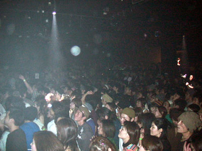 LiquidroomTokyo_31Dez2004_Pic03