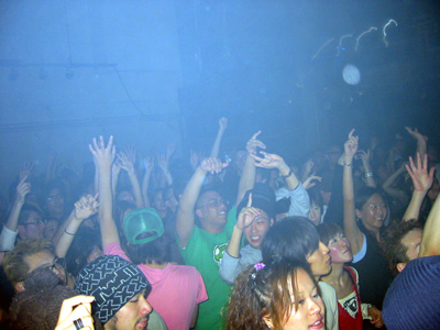 Womb_Tokyo_31Dez2003_Pic08