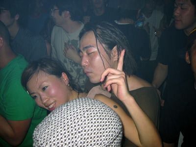 Womb_Tokyo_31Dez2003_Pic12