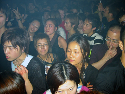 Womb_Tokyo_31Dez2003_Pic43