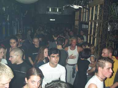 Connexion_26_Feb_2001_Pic_23