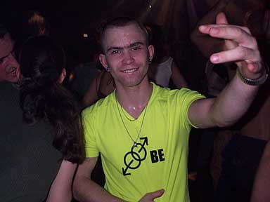 LoveFamilyClub_04_Nov_2000_Pic_30