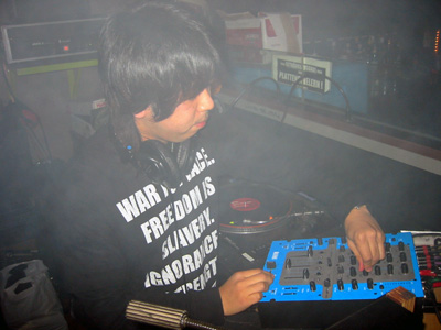 DisortionClub@MTW_11Okt2003_Pic19