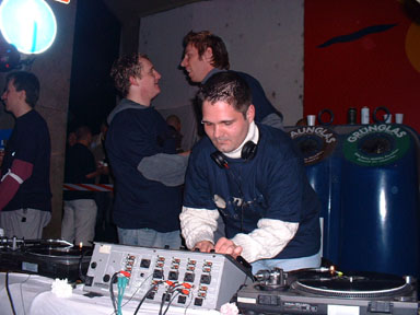 OMD2001uAfterhour_20OKT2001_Pic10