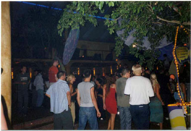 Cocoon@Amnesia_Aug2001_Pic10