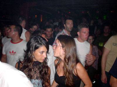 Amnesia_11Aug2003_Pic15