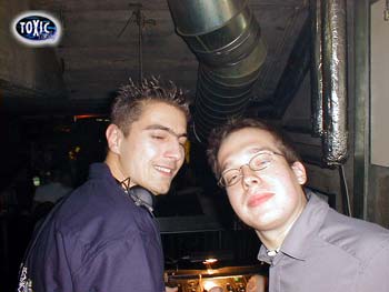 toxic_family_15_Apr_2001_Pic_32