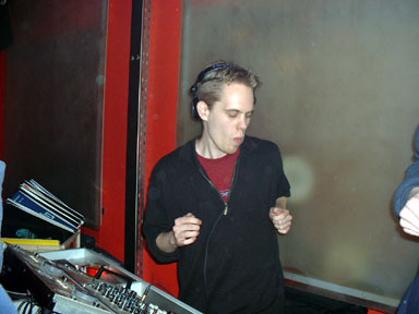 Vinylbar_15NOV2001_Pic07