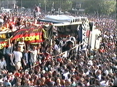 Loveparade_08Juli1995_Pic01